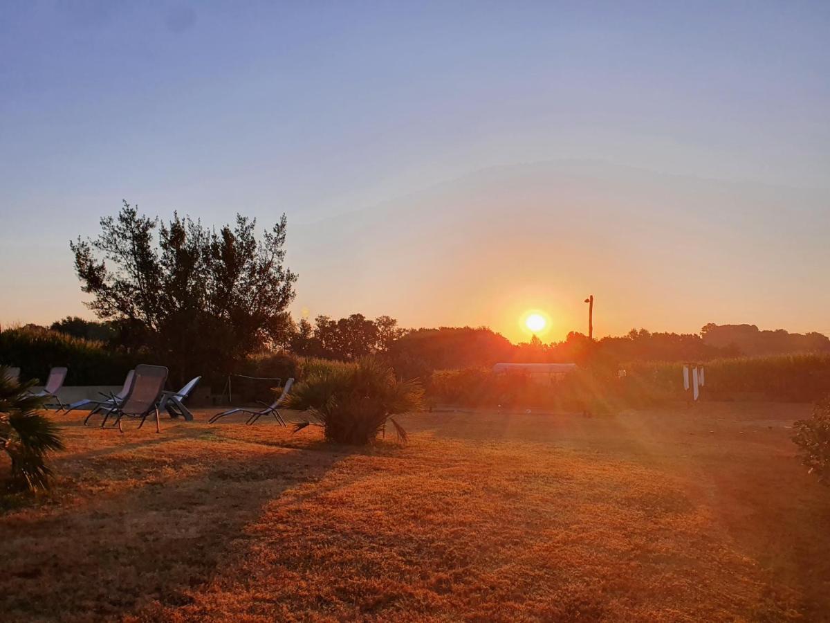 ホテル Le Domaine De Laurolie Gaujacq エクステリア 写真
